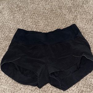 Lululemon black shorts